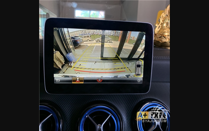 氛圍燈無鑰匙 倒車影像升級 奔馳GLA